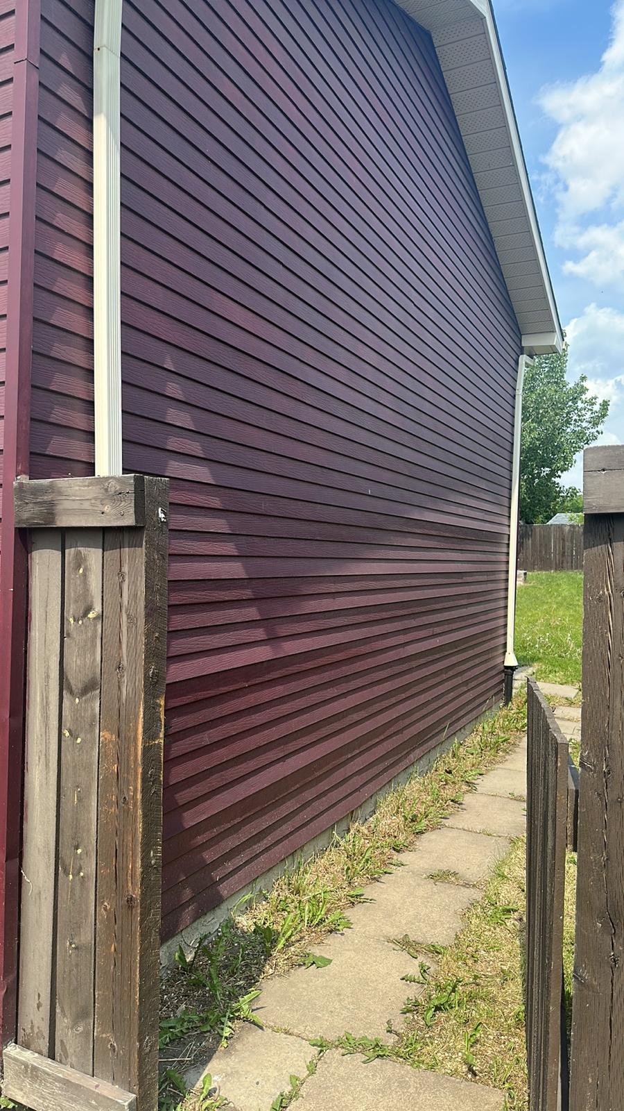 Inspector analyzing property